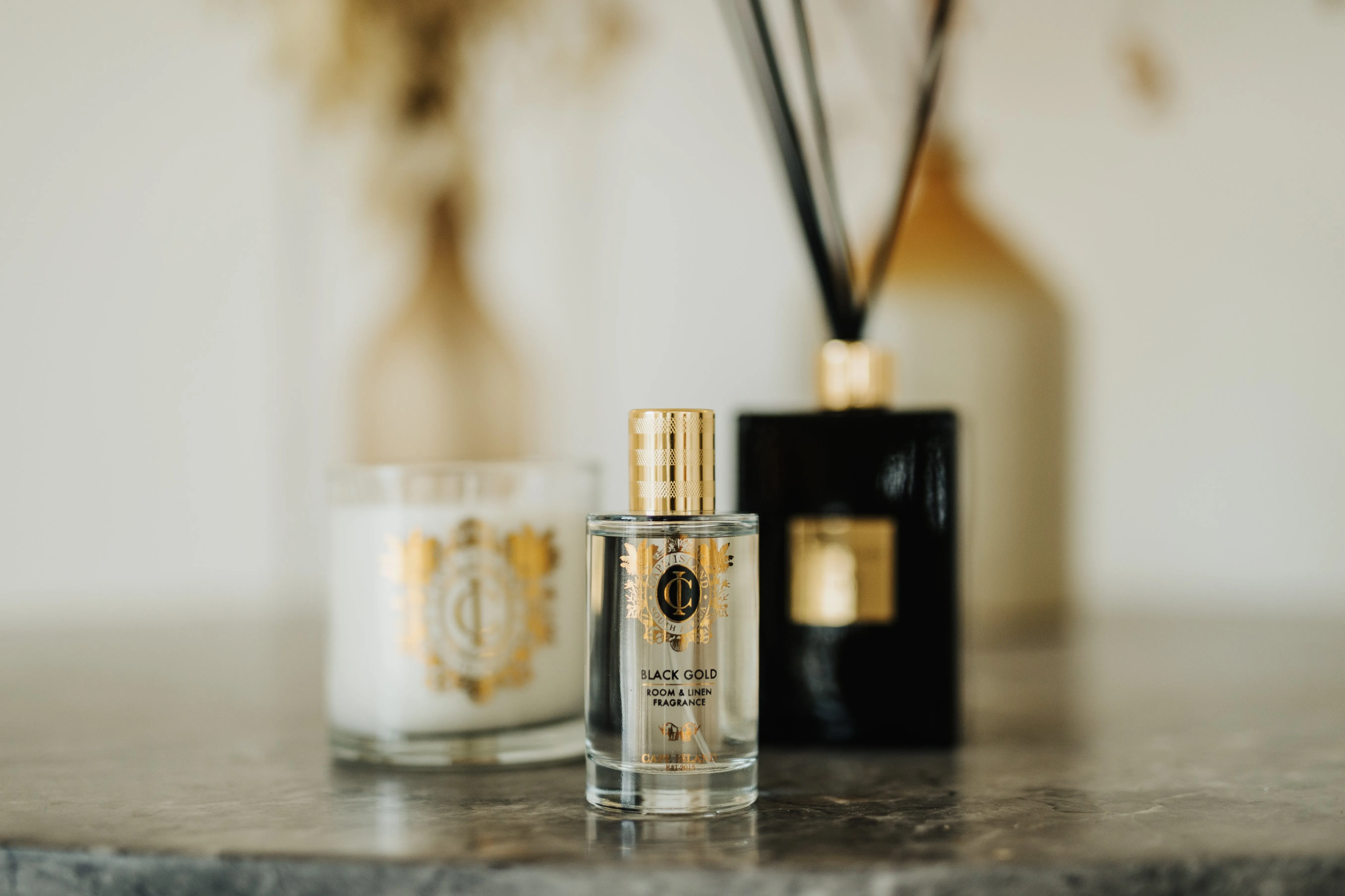 Cape Island Room Spray Black Gold